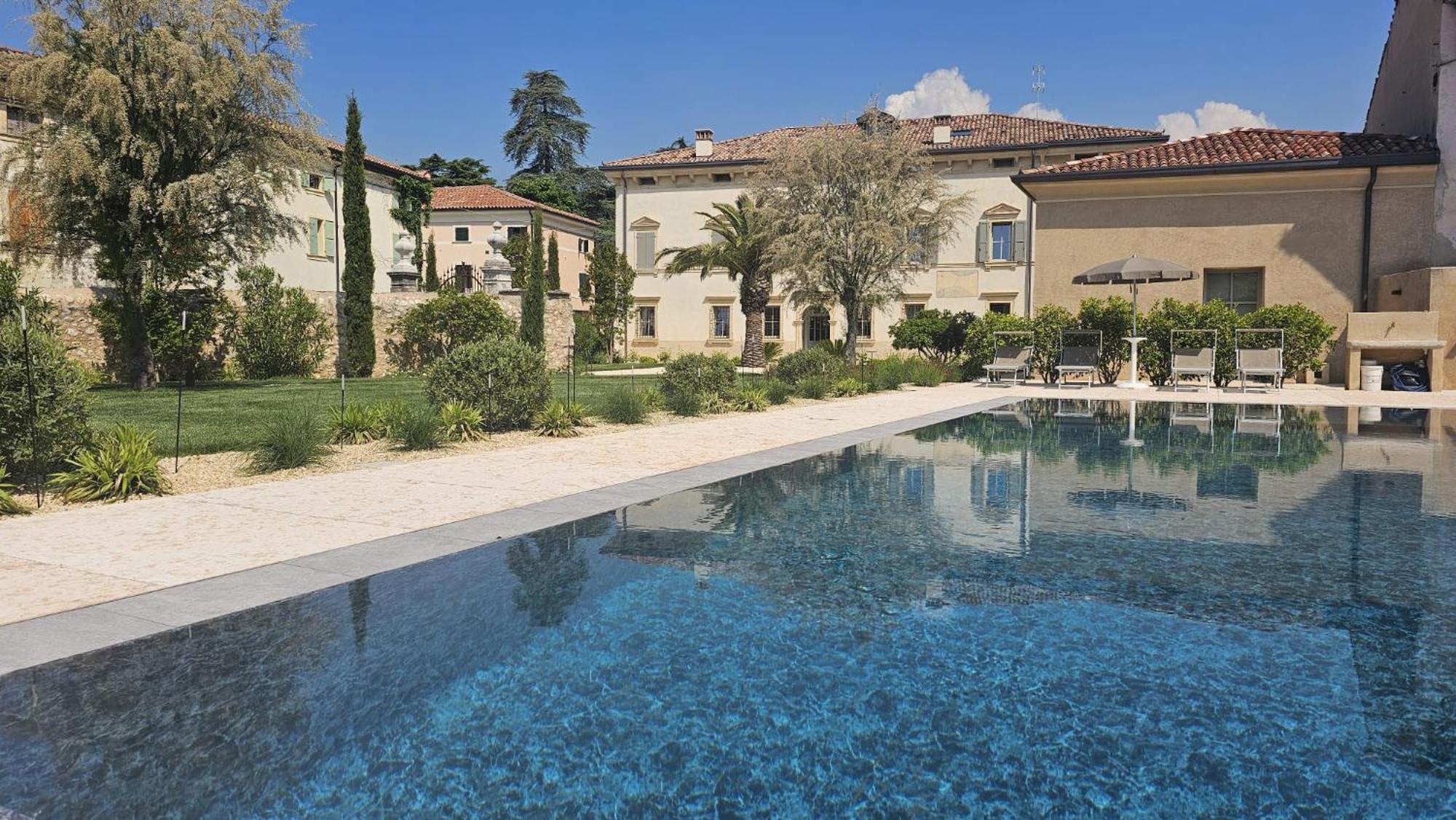 Villa Tosi - Luxury Apartments In Villa Veneta Tregnago Eksteriør bilde